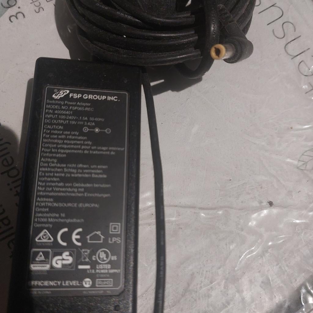 Adapter 19v 3,42A, Fietsen en Brommers, Ophalen
