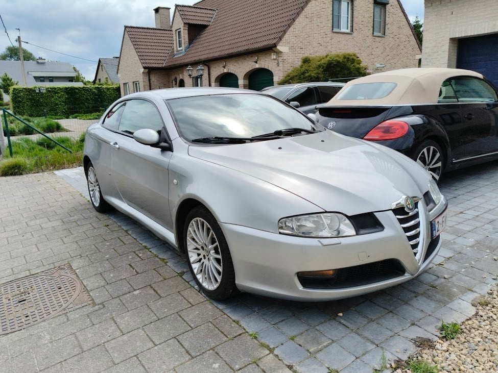 Alfa Romeo GT 1.8 TS, Autos, Argent ou Gris, Achat, Alcantara, Noir