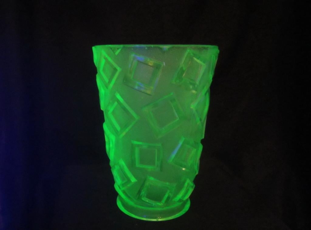 Antieke art deco uranium vaseline glazen vaas, geometrisch, Verzenden