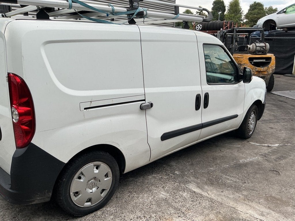 SCHOKBREKER RECHTS ACHTER Opel Combo (01-2012/12-2018), Gebruikt, Opel, Opel Automobile GmbH, Kontakt-opel@opel.com