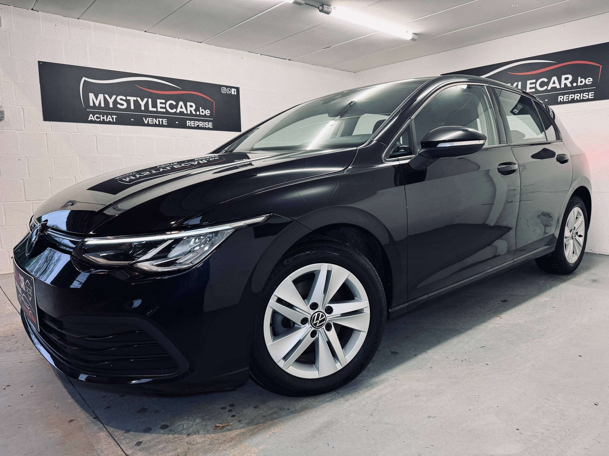 Volkswagen Golf Golf 2.0 SCR TDi Active, Autos, https://public.car-pass.be/vhr/dc4cbe1b-c290-4c07-9cb0-e6984ecba219, Achat, Euro 6