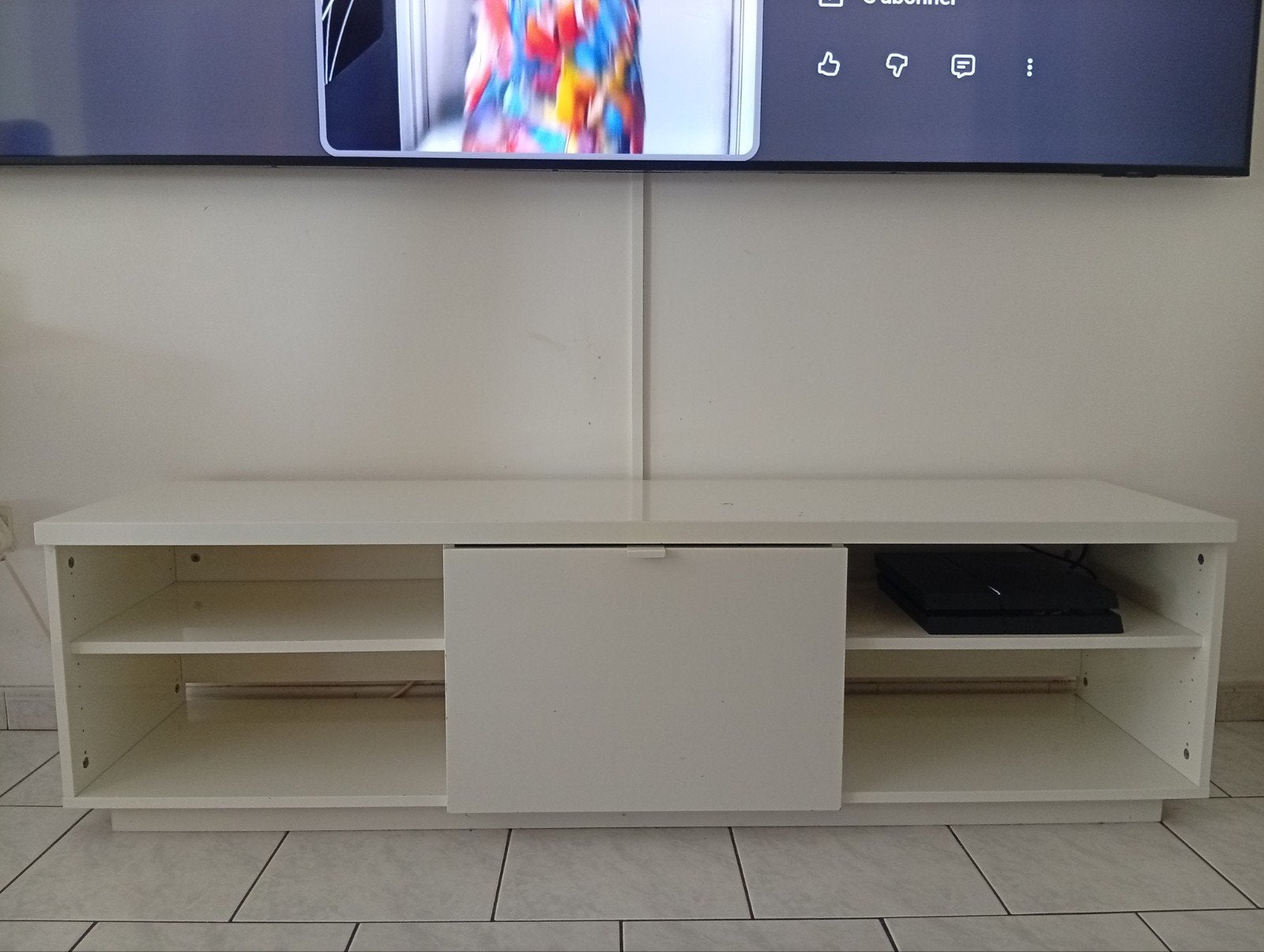 Meuble tv, Enlèvement