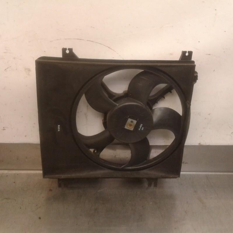 VENTILATEUR C Hyundai Atos (01-1997/12-2008), Dhr. M. Roggen, Stadsweg 37 37
9917 PV  WIRDUM GR., NL, Hyundai, Utilisé