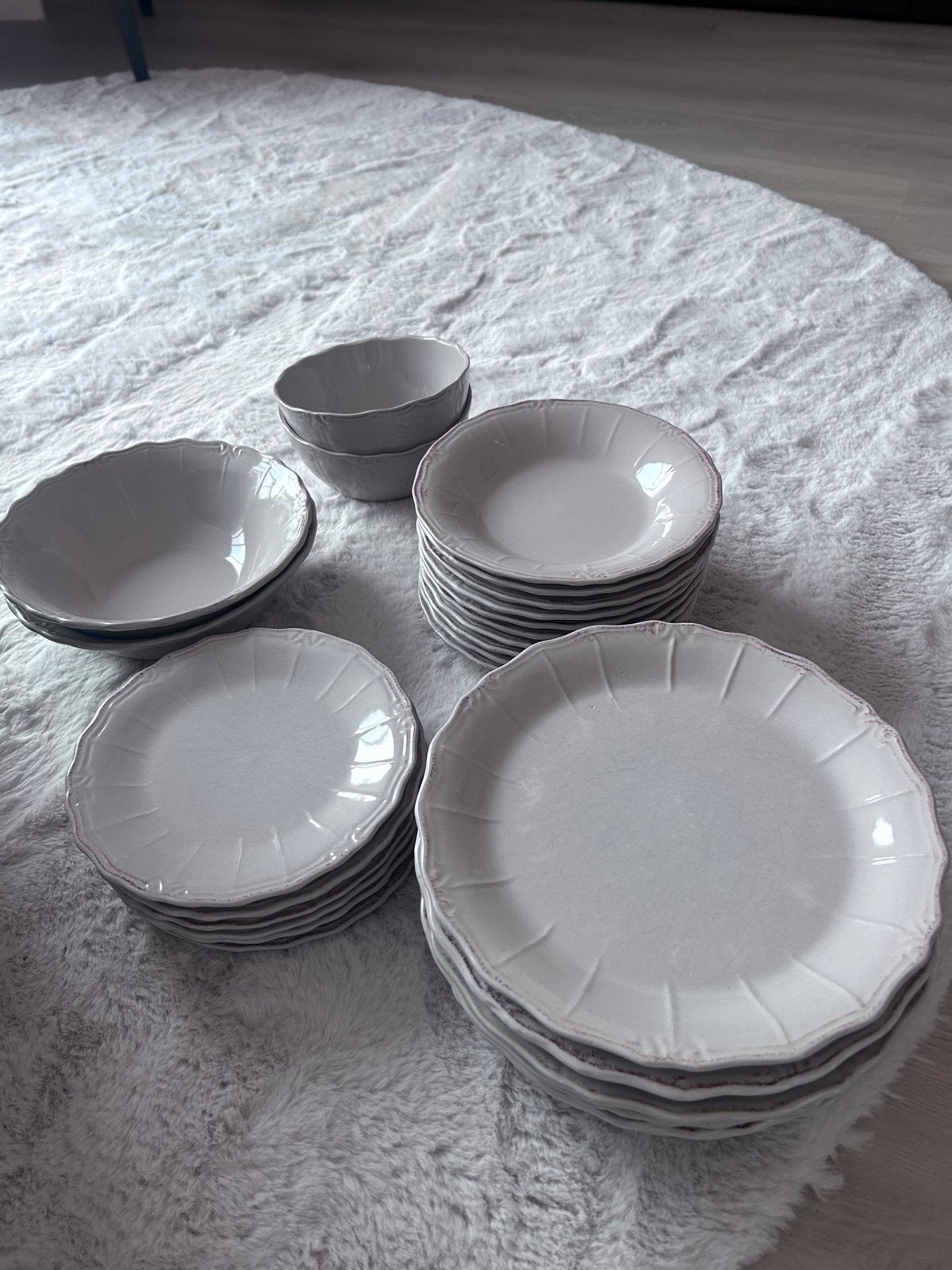 Volledig servies set van Nordan &Wells, Huis en Inrichting, Ophalen, Overige merken, Keramiek, Landelijk/Boerenbont