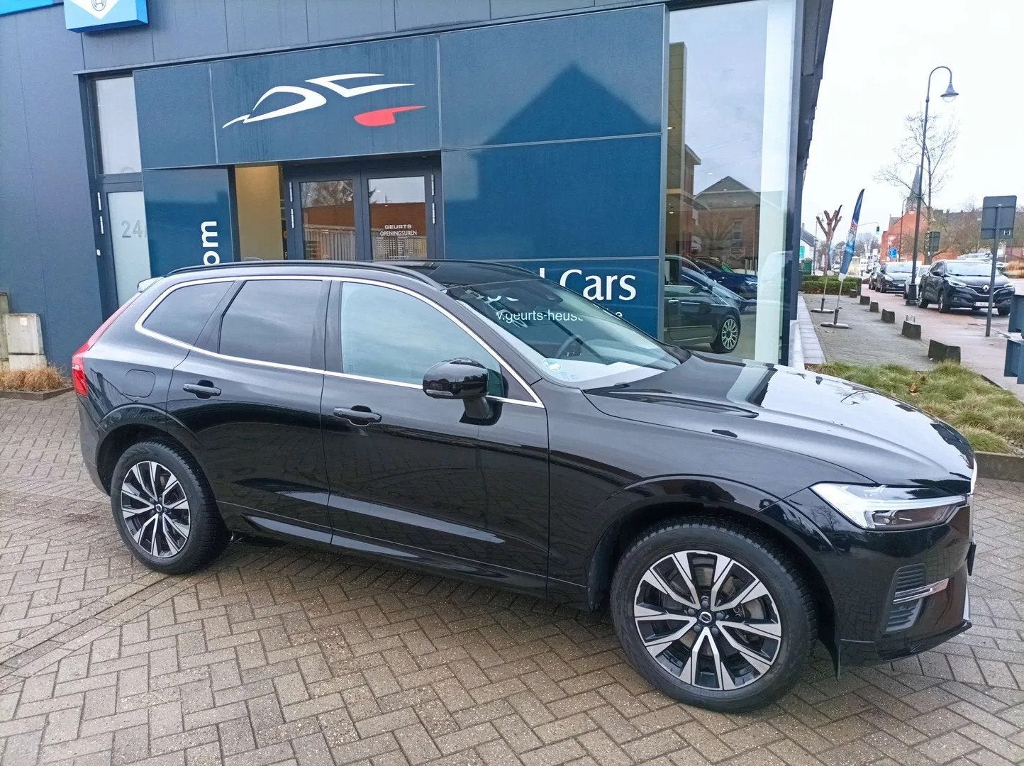 Volvo XC60 XC60 2.0 MHEV Ultimate ingeschreven demo wagen, Cuir, Euro 6, Entreprise, Noir