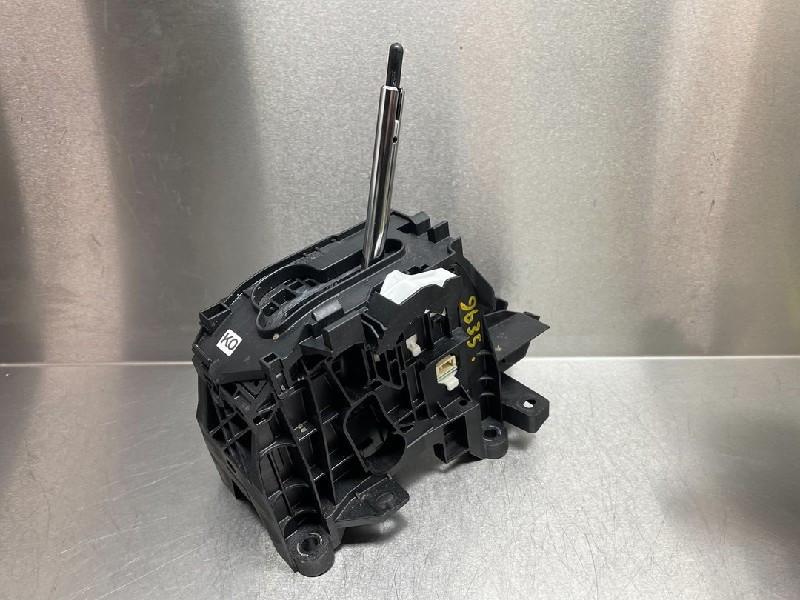 AUTOMAAT POOK ABS Corolla (E21 / EA1 / EH1) (|75G588|), Gebruikt, Toyota
