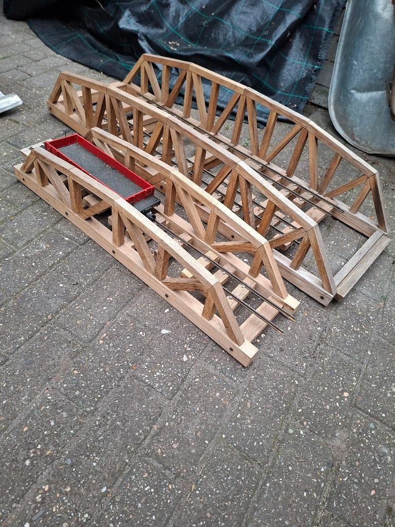 Modeltrein grootspoor bruggen, Hobby en Vrije tijd, Modeltreinen | H0, Ophalen of Verzenden, Gebruikt, Gelijkstroom, Wagon