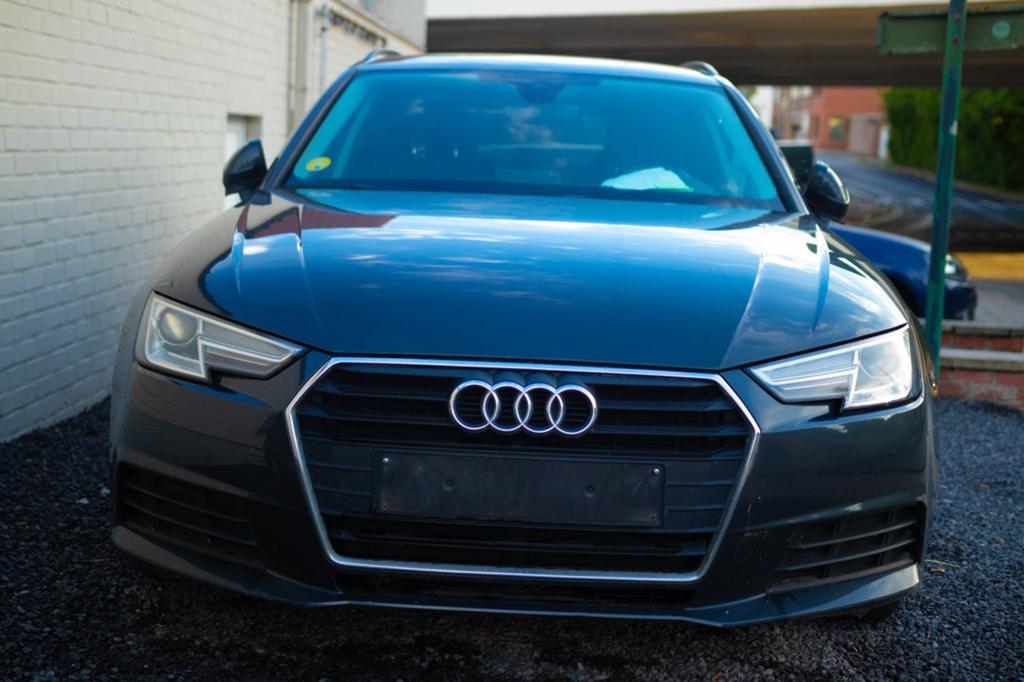 Audi A4 2.0 TDI diesel, Auto's, Audi, Bedrijf, A4, Elektrische koffer, Diesel, Euro 6, Break, 5 deurs, Automaat, Zilver of Grijs