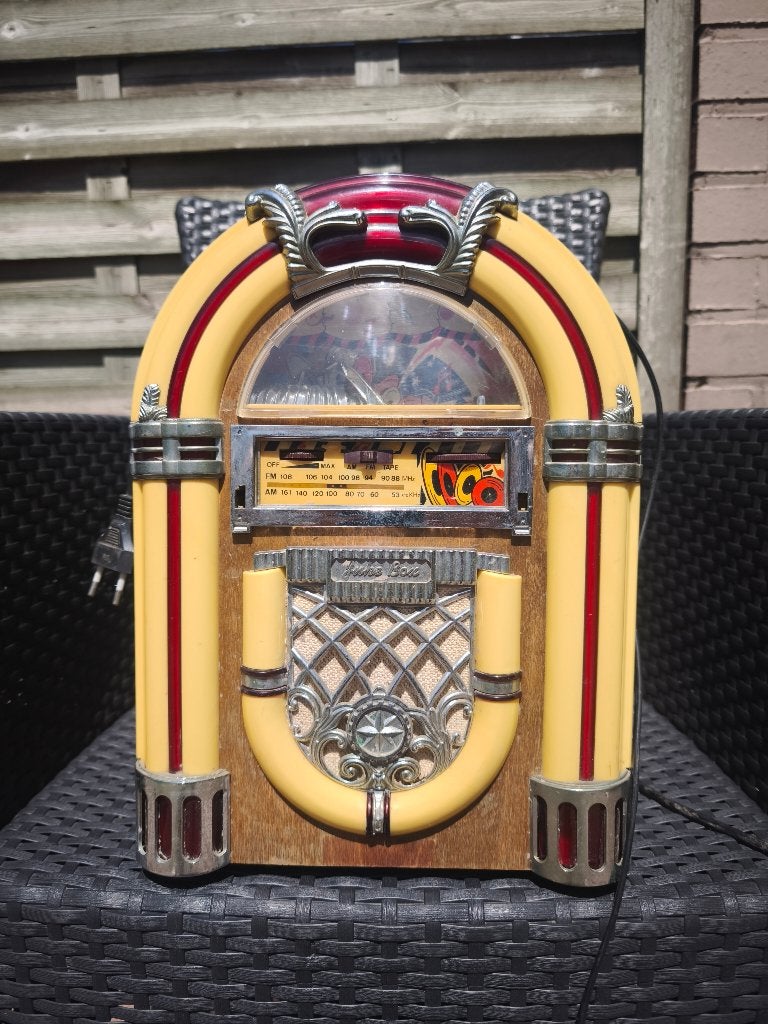 Radio in jukebox look, Enlèvement, Utilisé, Autres types