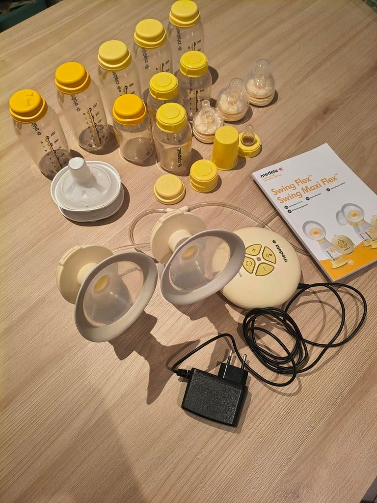 Tire-lait double Medela + kit complet, Enlèvement, Tire-lait