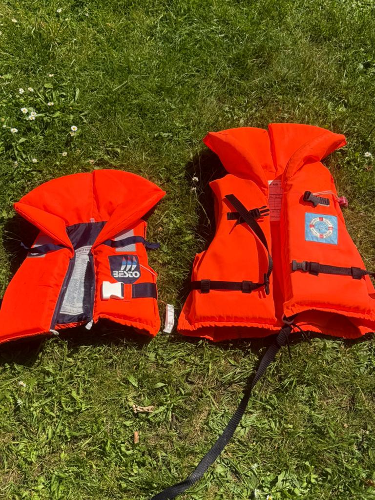 Zwemvesten kids, Watersport en Boten, Watersportkleding, Ophalen, Zo goed als nieuw