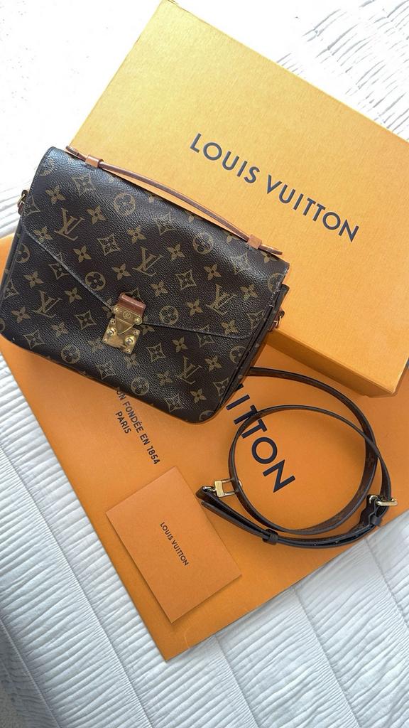 Louis vuitton Metis, Ophalen