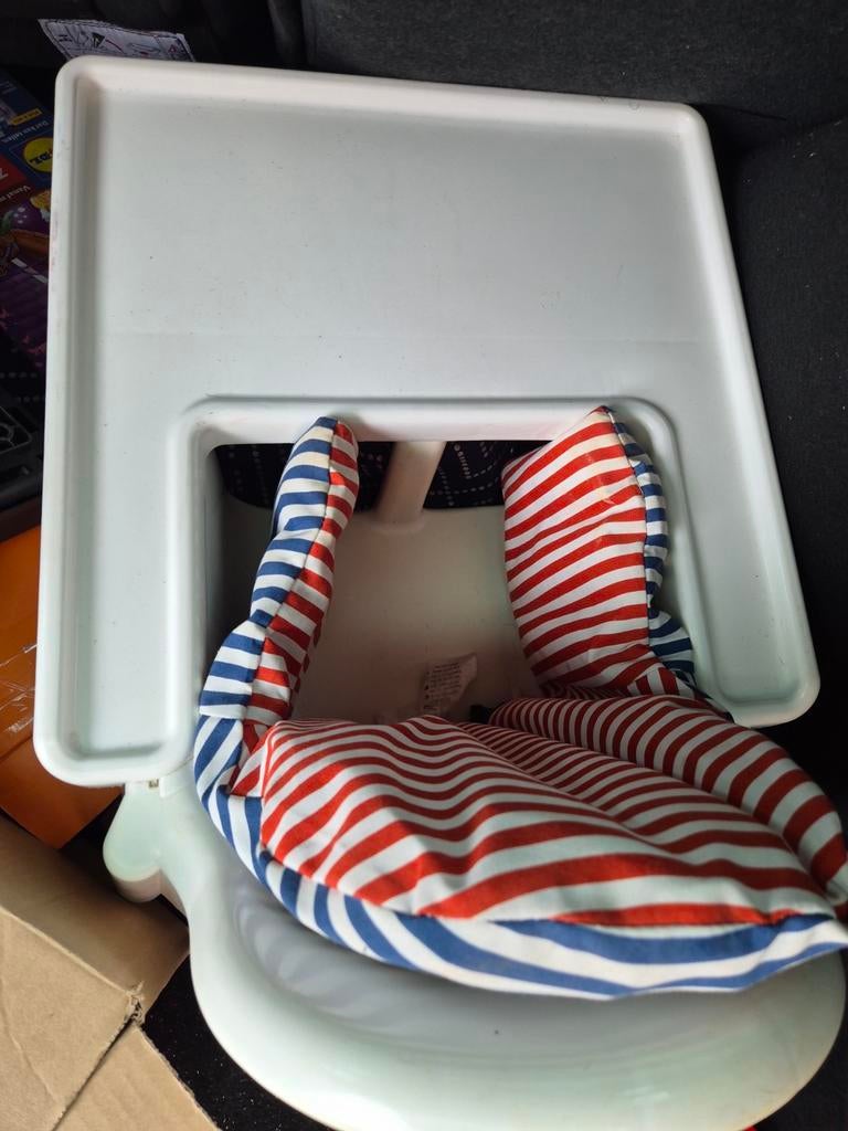 2x ikea kinderstoel, Ophalen