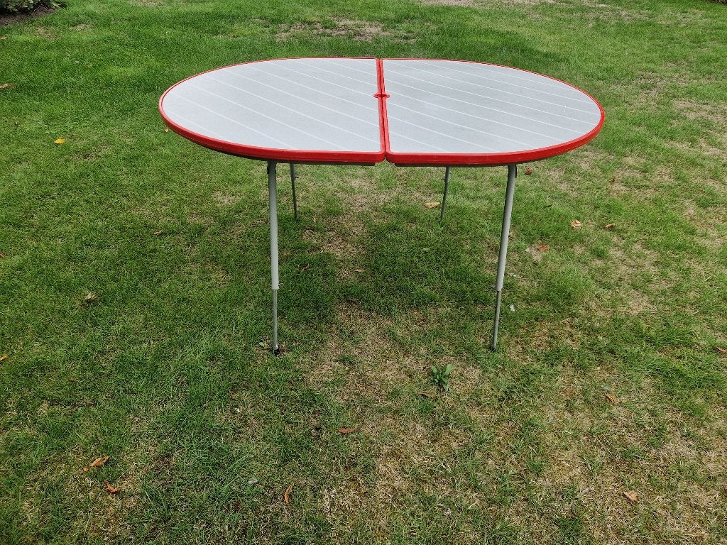 Ovale campingtafel, Caravans en Kamperen, Kampeermeubelen, Ophalen, Gebruikt, Campingtafel