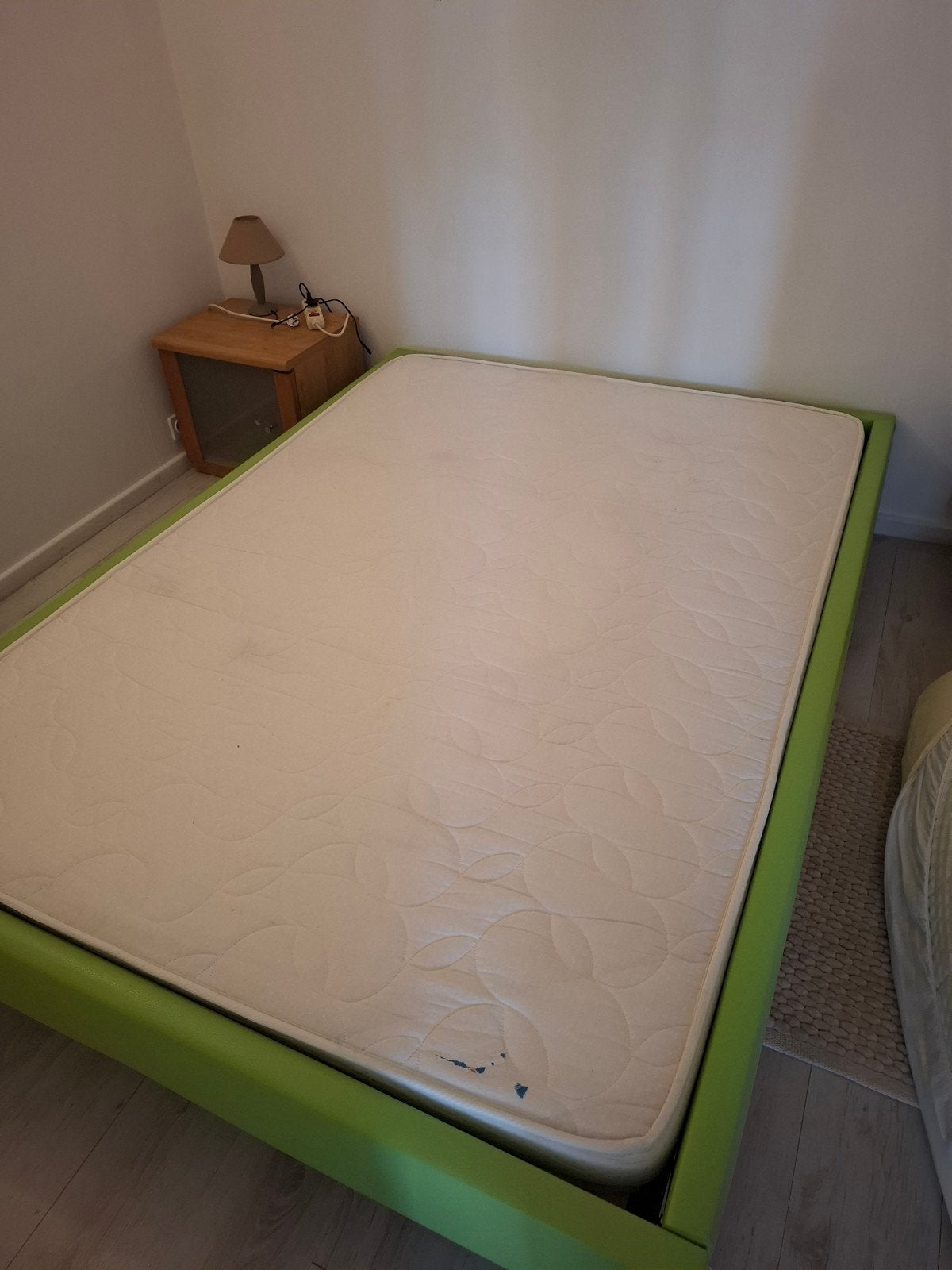 bedframe 1 m 40 op 2m, Ophalen