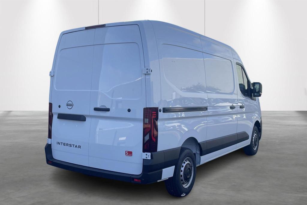 Nissan Interstar L2H2 3.5T 2,0 dCi 130 N-Connecta NEUF! 5 an, Autos, Neuf, 4 portes, 3 places, Boîte manuelle