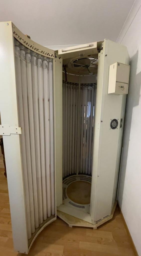 Solarium vertical Hengstler – cabine professionnelle, Enlèvement