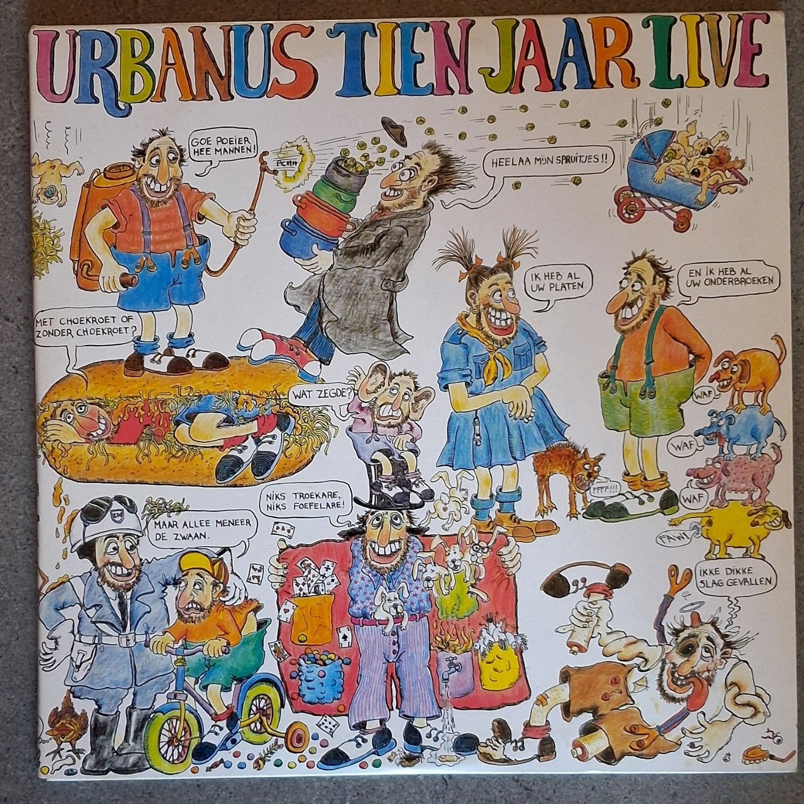 Urbanus: Tien Jaar Live (3 LP), CD & DVD, Vinyles | Néerlandophone, Avec pochette intérieure, Enlèvement ou Envoi, LP