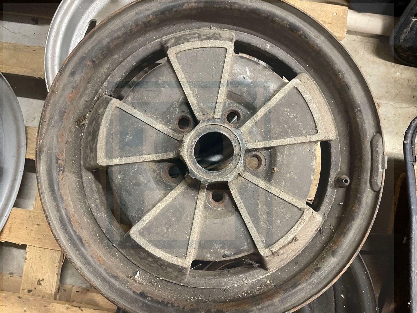 Velg  aluminium  5.5 x15 inch 5x108 P1800E+P1800ES+140+164 V, Auto-onderdelen, Ophalen of Verzenden, Nieuw