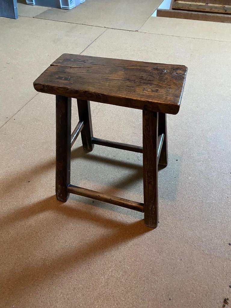 Vintage krukje (eik), Huis en Inrichting, Krukjes, Ophalen, Zo goed als nieuw, Hout