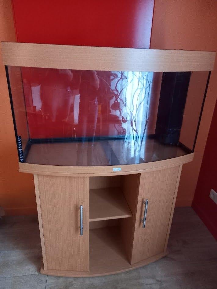 Aquarium JUWEL arrondi + meuble ou Terrarium : 450 €, Aquarium d'eau douce rempli, Comme neuf, Enlèvement, Accessoires inclus