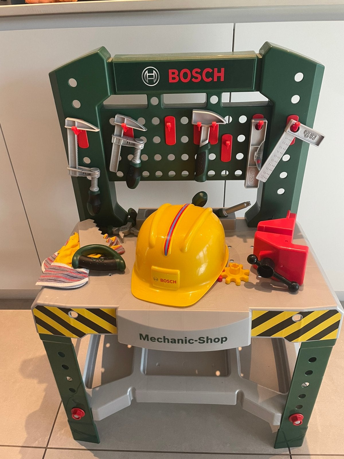 Werkbank Bosch met toebehoren, Kinderen en Baby's, Ophalen, Gebruikt
