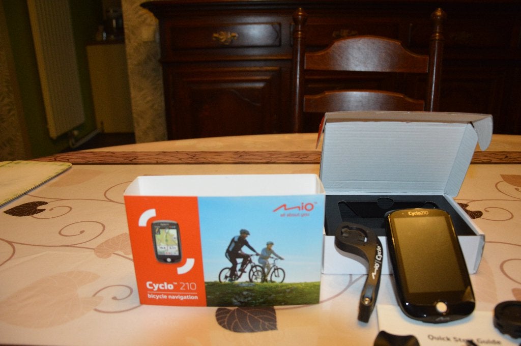 GPS  vélo ., Fietsen en Brommers, Ophalen, Zo goed als nieuw
