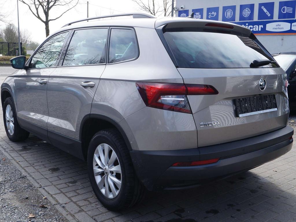 Skoda Karoq Karoq 1.5 TSI ACT Ambition DSG (RESERVER), Autos, Achat, Entreprise, 5 places, Automatique