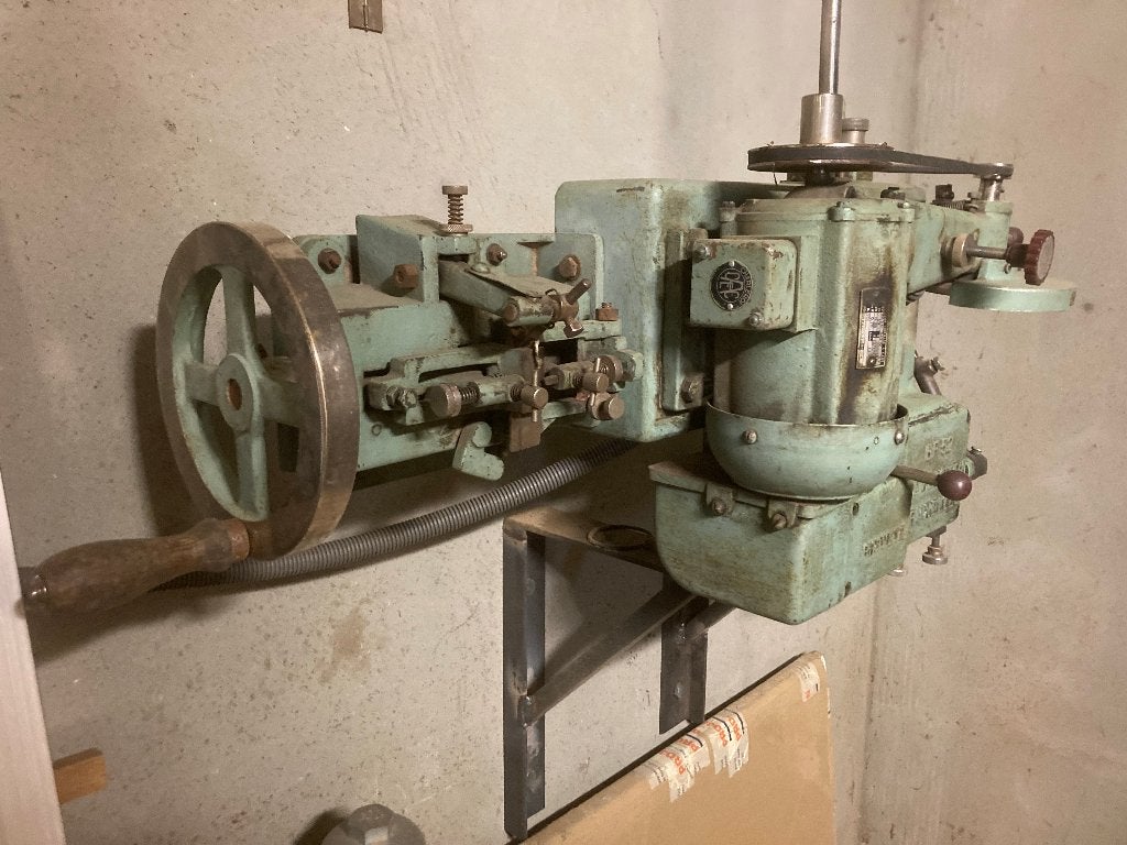 Affuteuse de scie à ruban avec a voyeuse, Bricolage & Construction, Enlèvement, Utilisé