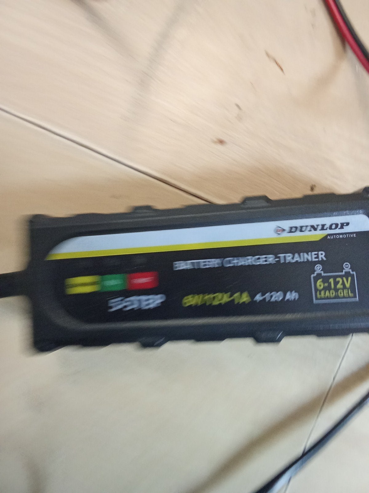 te koop scooters lader
