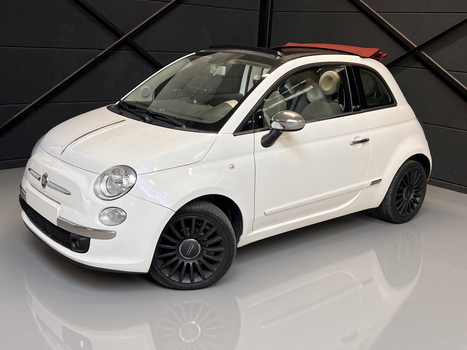Fiat 500C 1.2 benzine, bj2013, 54.000km, Apple/Android, Auto's, Leder en Stof, Wit, Bedrijf, Handgeschakeld