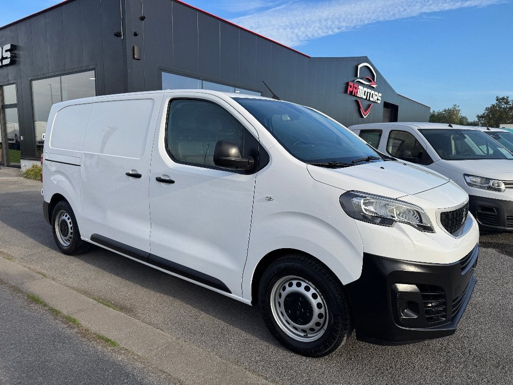 Peugeot Expert L2 1.5 diesel 1st eig ohboek carplay navi, Voorwielaandrijving, Dealer onderhouden, 1800 kg, 4 cilinders