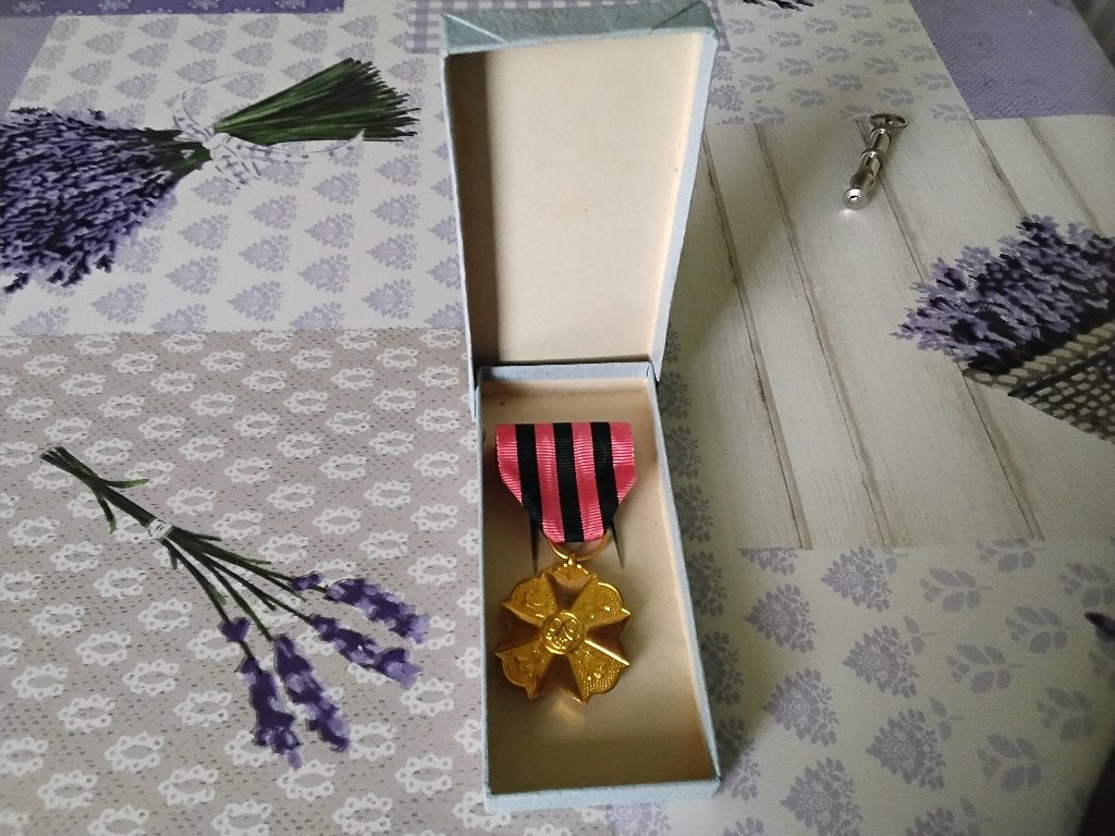SET MEDAILLES, Ophalen, Brons