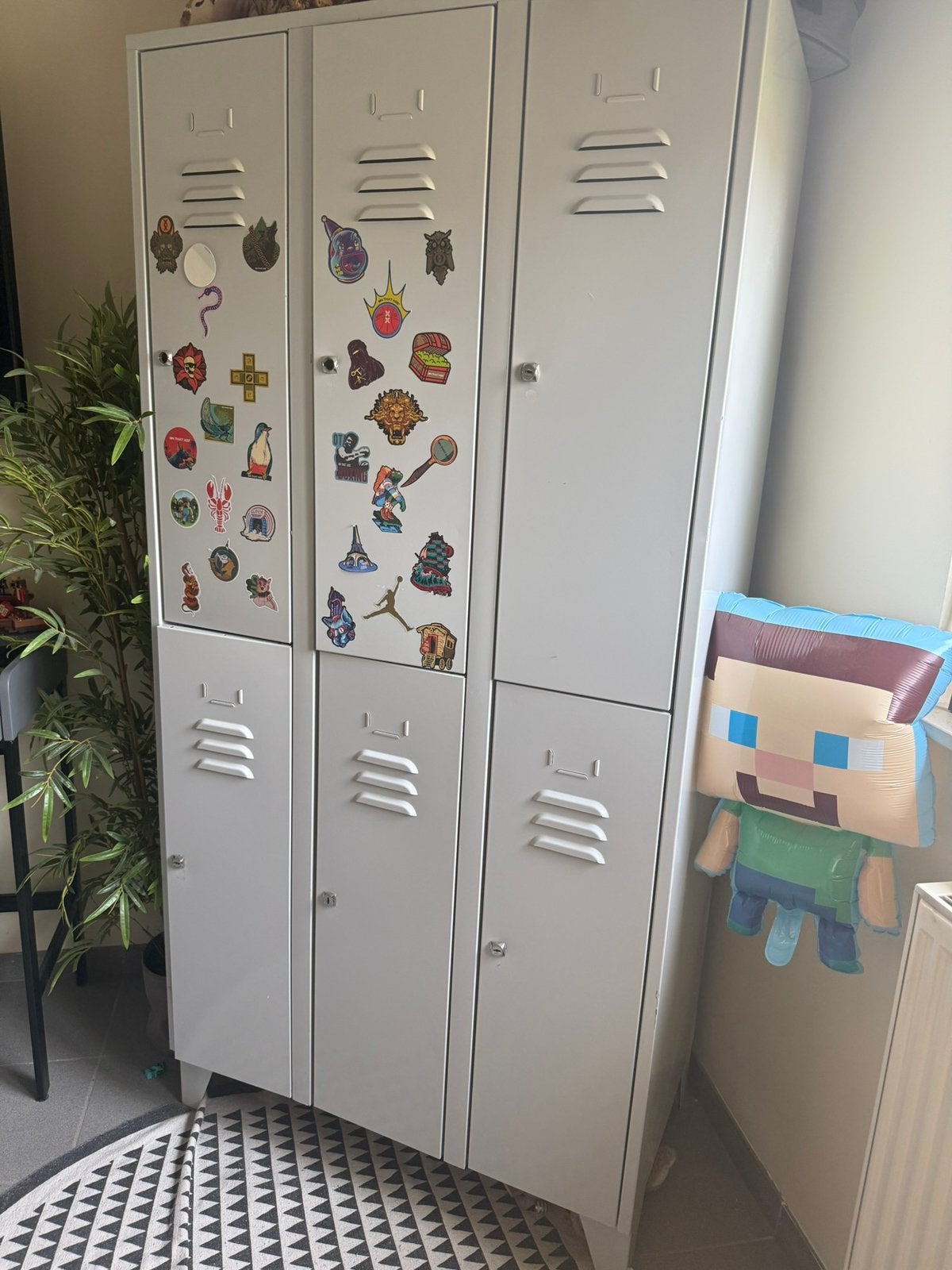 Lockerkast/ kinderkledingkast grijs 185x90, Ophalen, Zo goed als nieuw