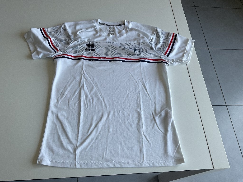 Sportbloes, Vêtements | Femmes, Vêtements de sport, Taille 38/40 (M), Enlèvement ou Envoi, Comme neuf, ERREA