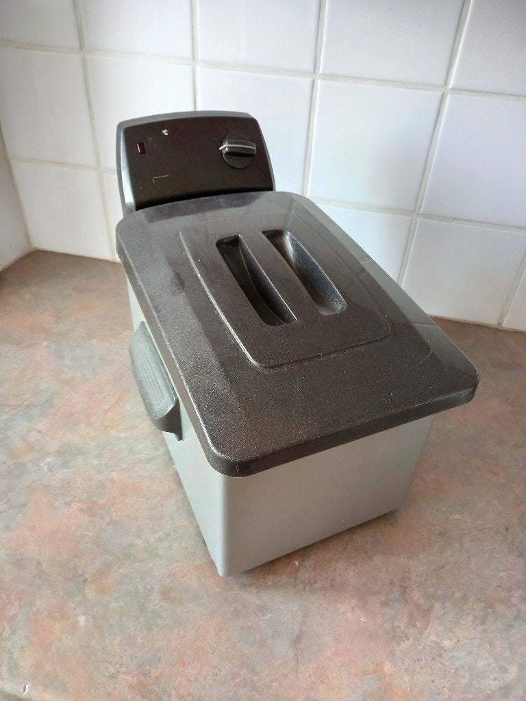 Friteuse, Enlèvement, Utilisé, Pan intérieur amovible