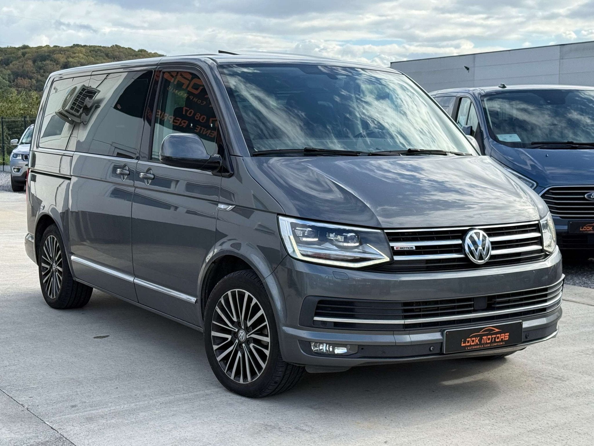 Volkswagen T6 Multivan 2.0 TDi 4Motion Highline 204cv DSG 7, Autos, Cuir, Argent ou Gris, Achat, Euro 6
