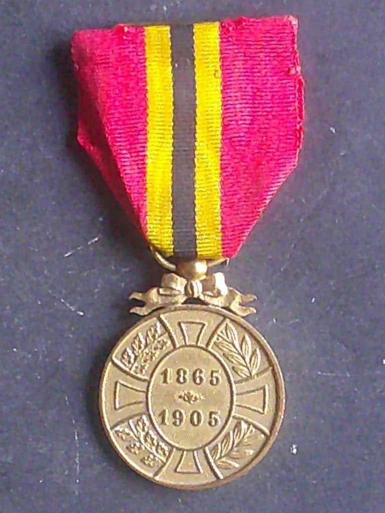 Médaille commémorative de SM Léopold II millésime 1865-1905, Collections, Envoi, Armée de terre, Ruban, Médaille ou Ailes