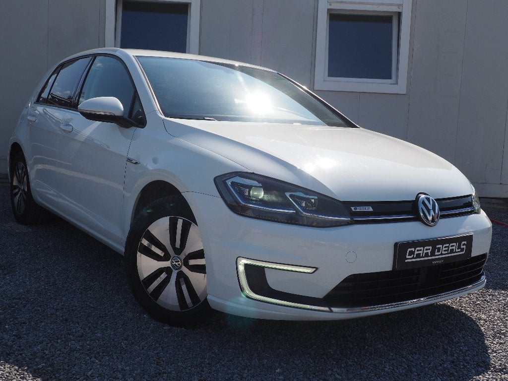 Volkswagen e-Golf - 100% Elektrisch - 100kw - 74000km, Auto's, Volkswagen, Stof, Wit, 5 zetels, Golf