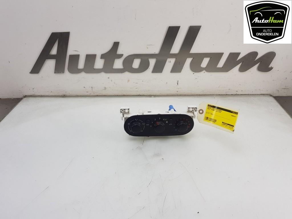 BEDIENINGSPANEEL VERWARMING Opel Vivaro (01-2014/12-2019), Gebruikt, Opel