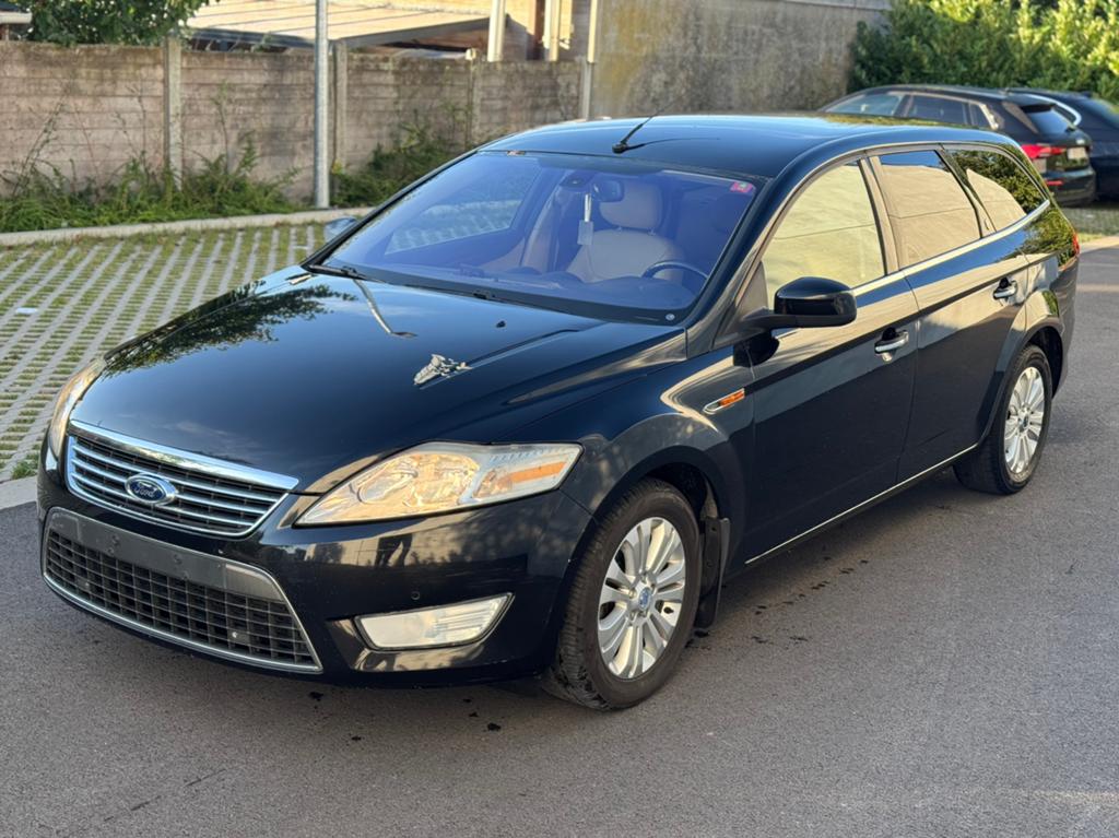 FORD MONDEO 1.8 DIESEL / GHIA UITVOERING! / GOEDE STAAT!, Voorwielaandrijving, Euro 5, Beige, Mondeo