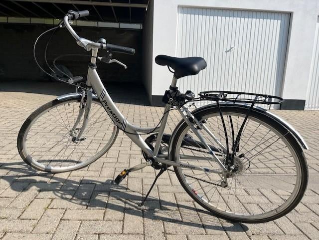 Damesfiets in goede staat, Ophalen, Zo goed als nieuw, Overige merken, Versnellingen