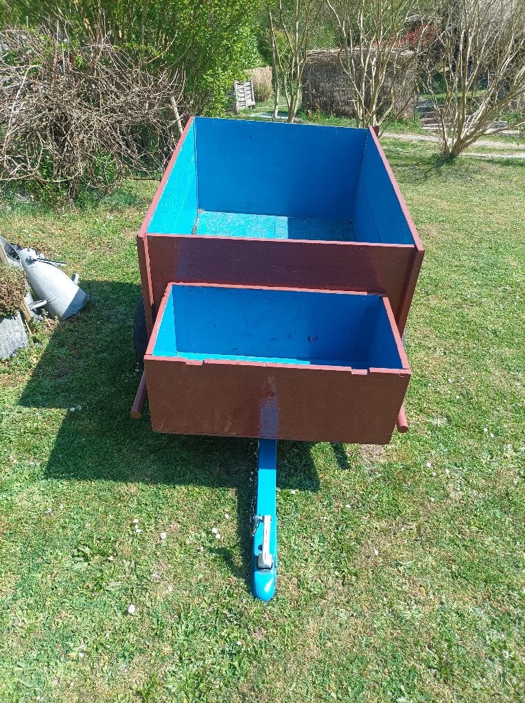Petite remorque de jardin., Enlèvement, Utilisé, Manuelle, À deux roues