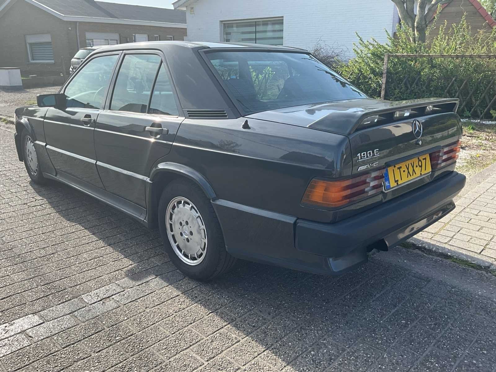 Mercedes-Benz - 190-serie - 2.3/16 E - Oldtimer, Auto's, Oldtimers, Mercedes-Benz, Bedrijf, Berline, Te koop