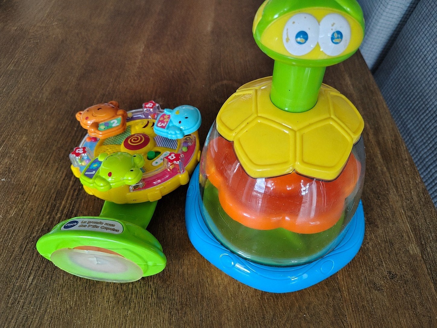 Lot de 2 jouets bébé colorés et musicaux., Enfants & Bébés, Jouets | Jouets de bébé