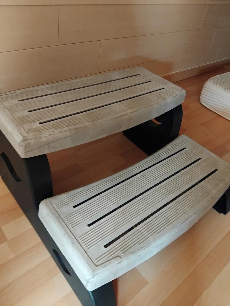 Jacuzzi trapje, Tuin en Terras, Ophalen, Gebruikt, Trap, Vast