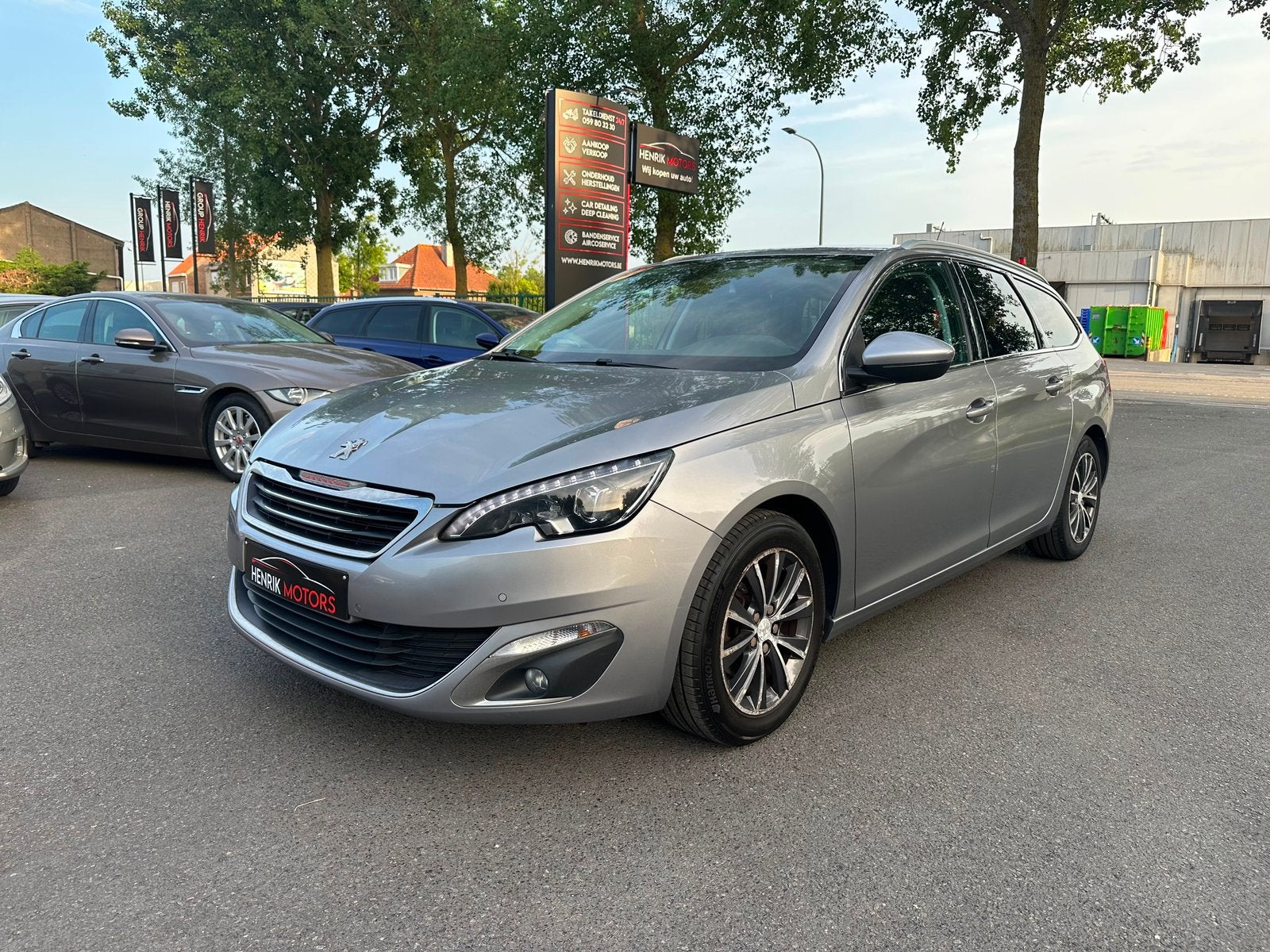 Peugeot 308 1.2i •Airco• •Cruise• •Navi• PROPERE STAAT, Auto's, https://public.car-pass.be/vhr/9d3864bb-bc80-4f45-9631-d6c78336f4ac