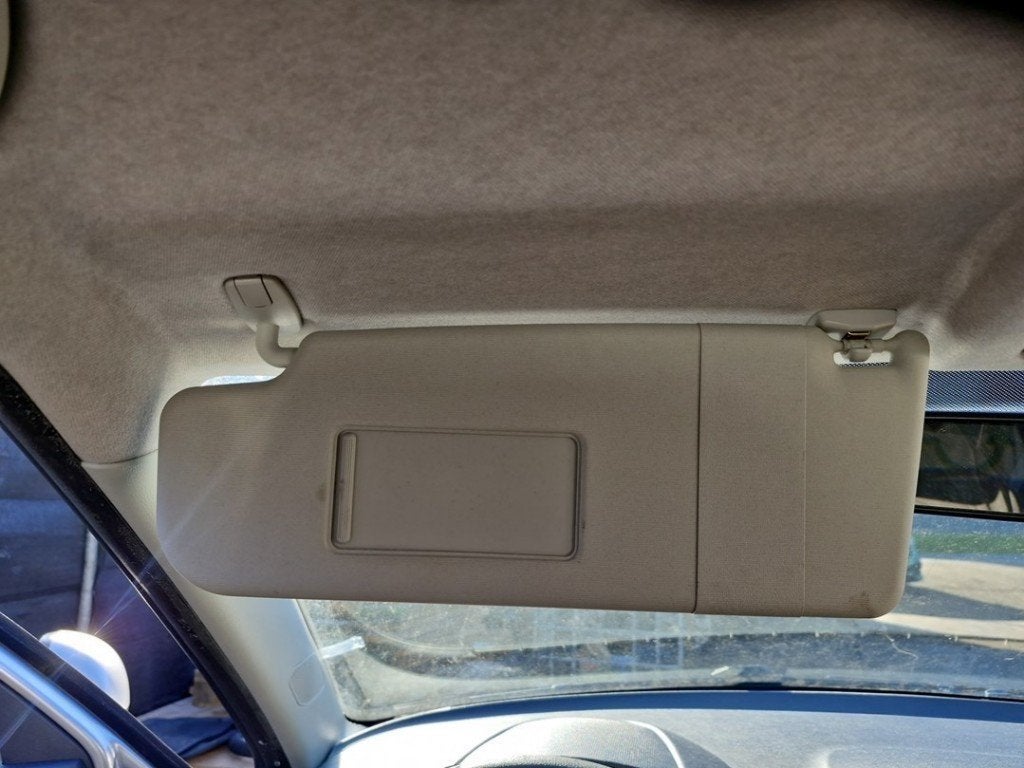 PARE-SOLEIL Skoda Fabia II Combi (01-2007/12-2015), Autos : Pièces & Accessoires, Utilisé, Info@skoda-auto.de, Skoda, Max-Planck-Straße  3-5
64331  Weiterstadt, DE