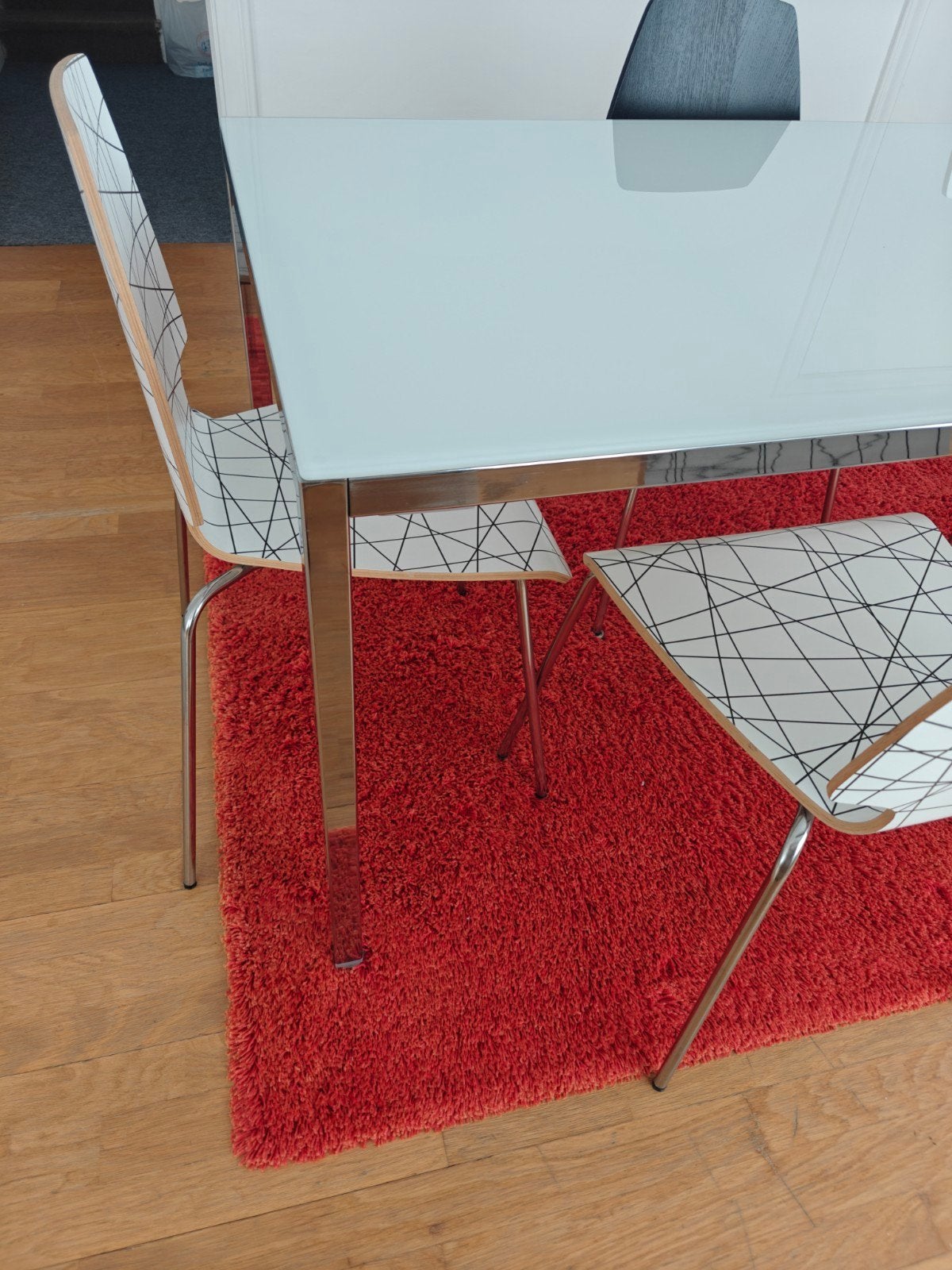 Table a manger IKEA et 6 chaises, Enlèvement, Verre