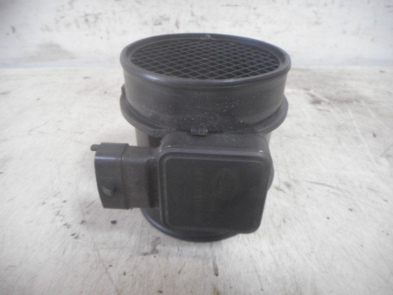 DÉBITMÈTRE Opel Omega B (25 / 26 / 27) (01-1994/08-2003), Opel, Utilisé, Rixbecker Straße 75
59552  Lippstadt, DE, Info@forvia.com